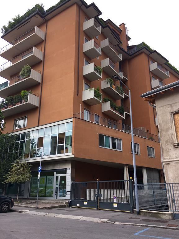 Appartement The Little House In Bergame Extérieur photo