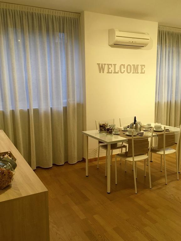 Appartement The Little House In Bergame Extérieur photo